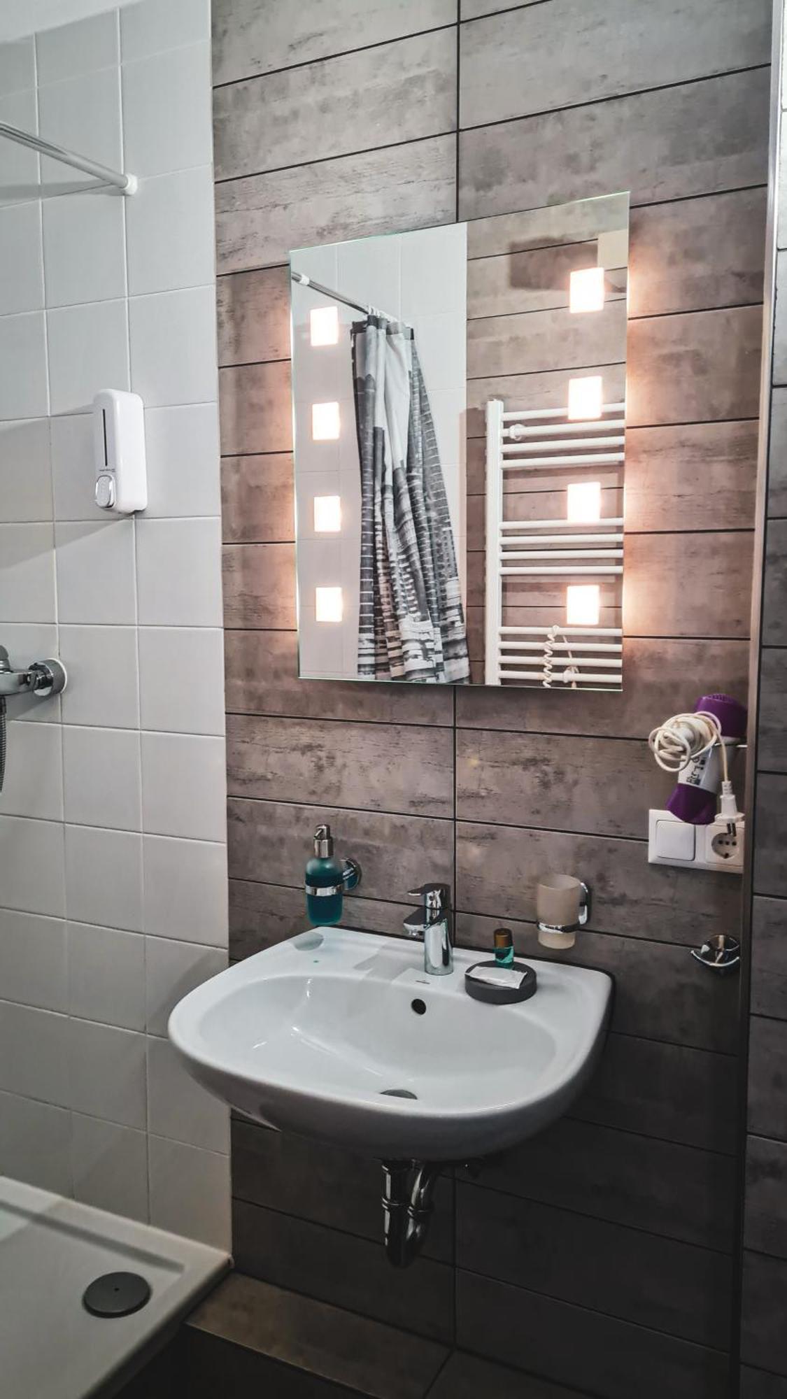 Hotel 108 Glinde  Dış mekan fotoğraf